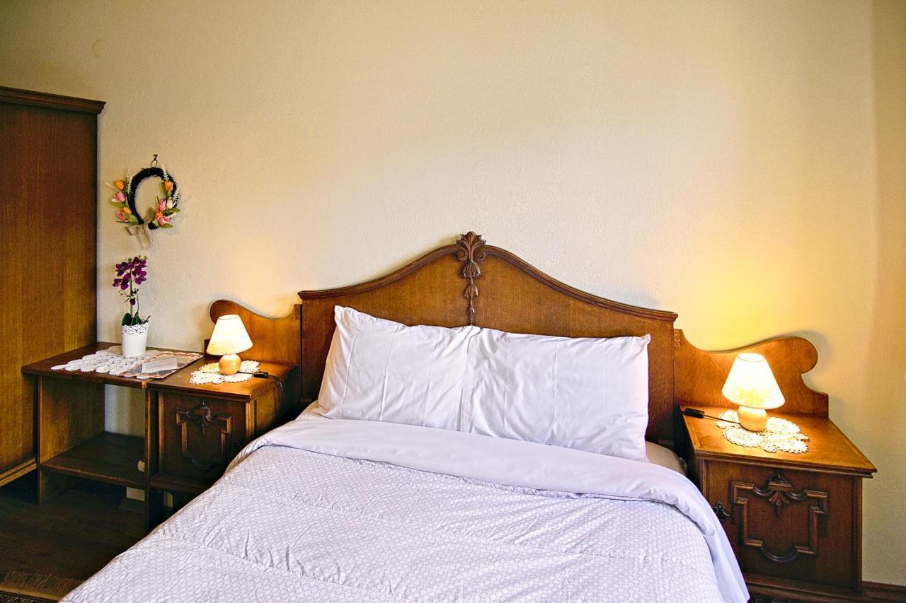 Guesthouse Lucas Zagori エクステリア 写真