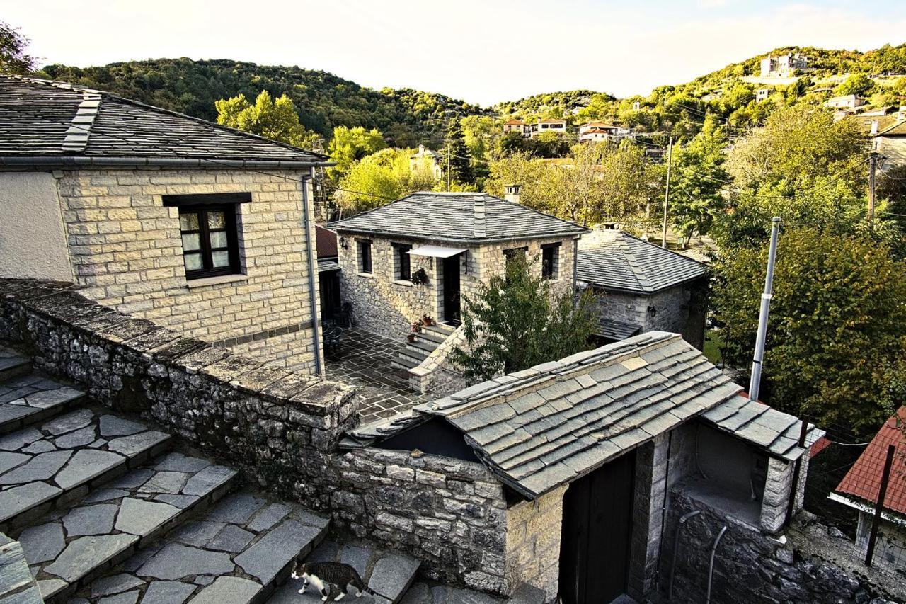 Guesthouse Lucas Zagori エクステリア 写真